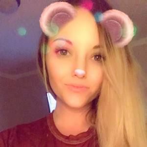 Meet your Posher, Brittney